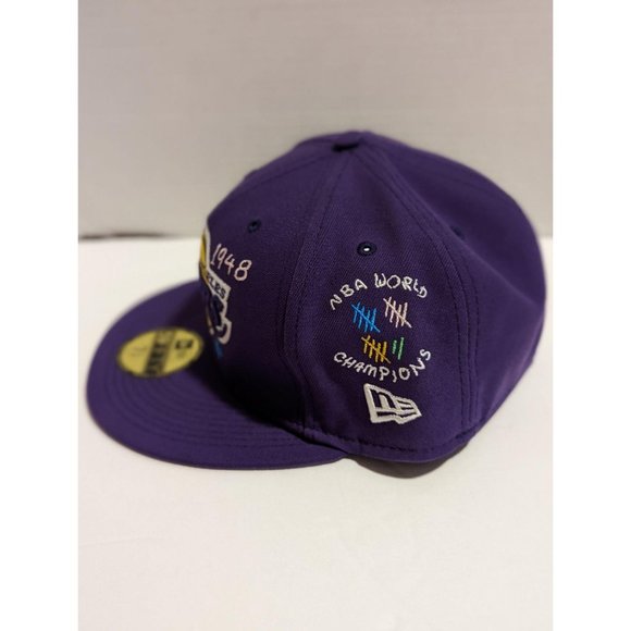 7 3/8 - Los Angeles Lakers Scribble New Era 59Fifty Flat Brim Fitted Hat Purple - Picture 4 of 5